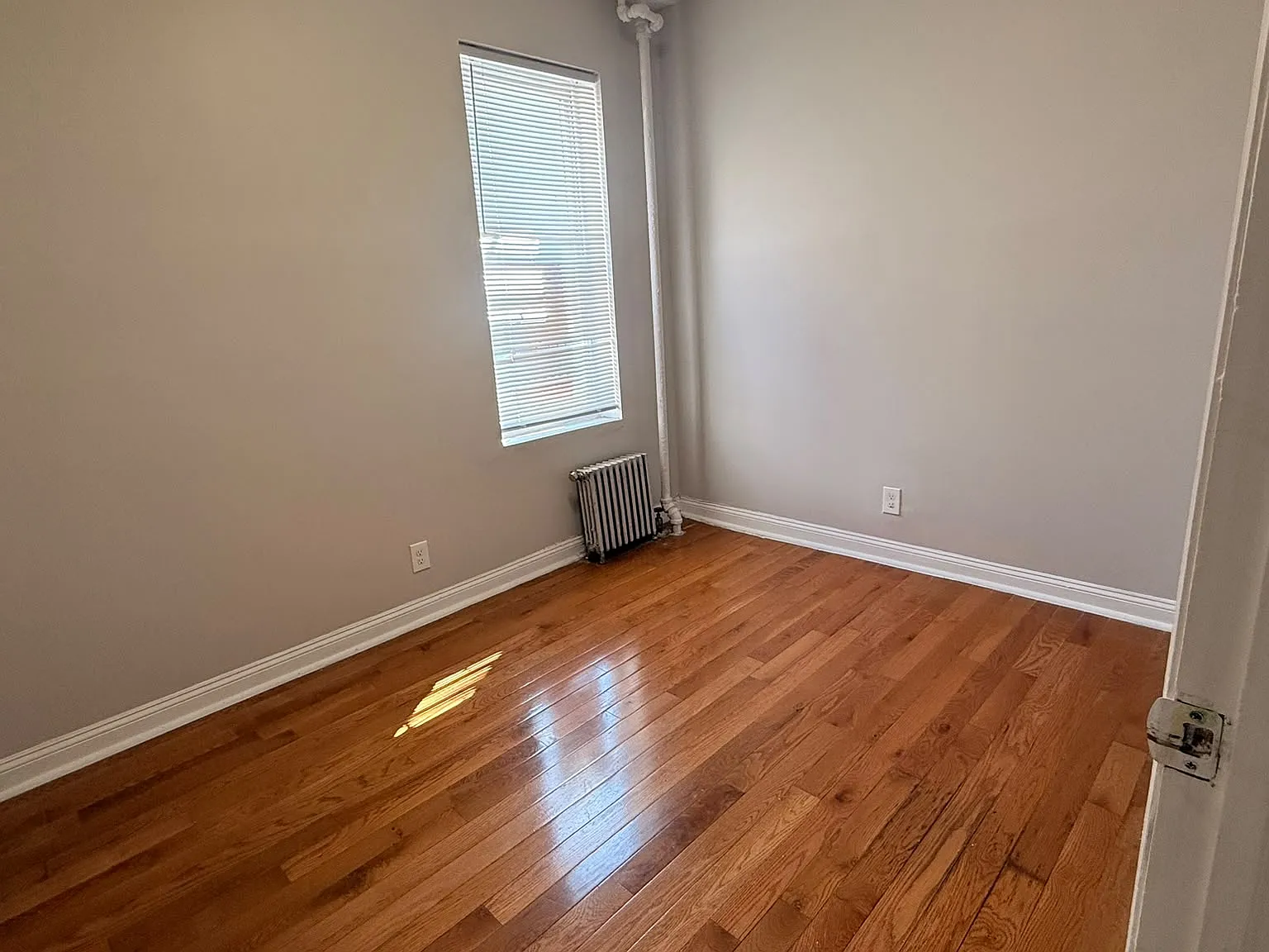 5304 Palisade Ave — Photo 2