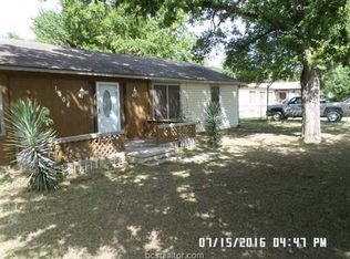 1504 Conroy St, Bryan, TX 77808