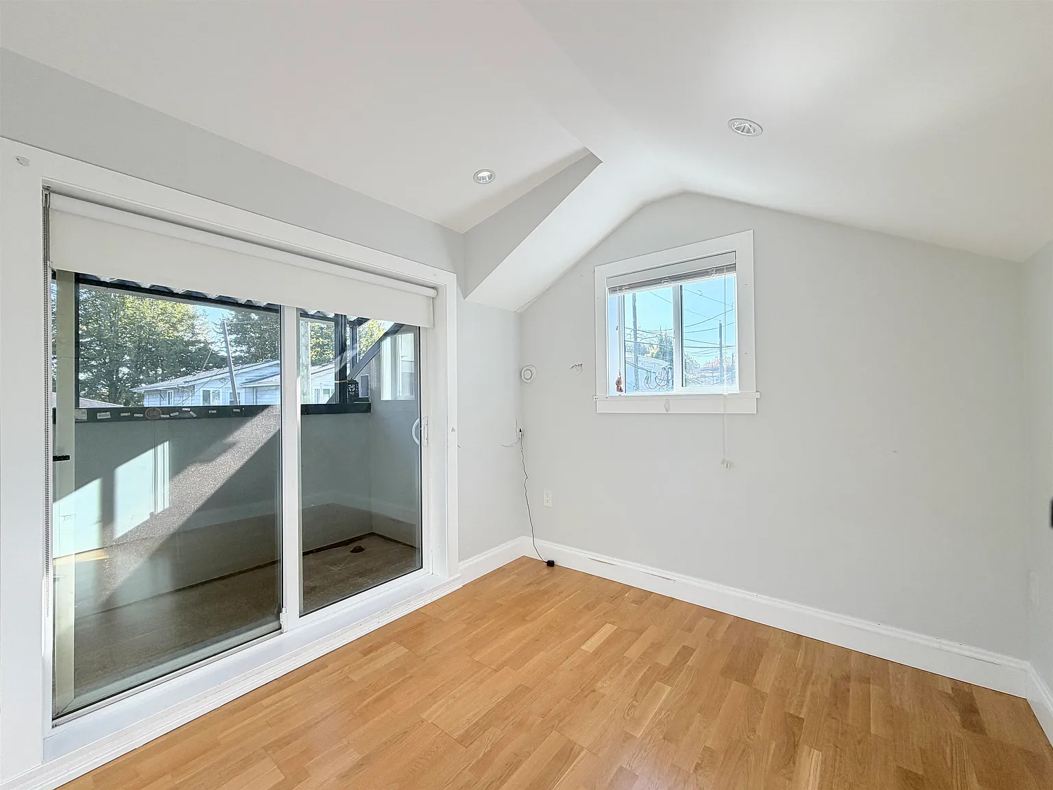 2 bed, 600 sqft, $2,000 — Photo 4