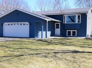 16300 Fishing Way W, Rosemount, MN 55068
