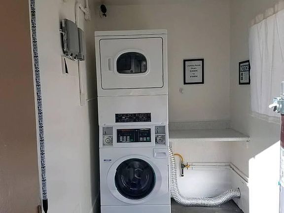 4th image of 2224 Ellena Dr APT 3