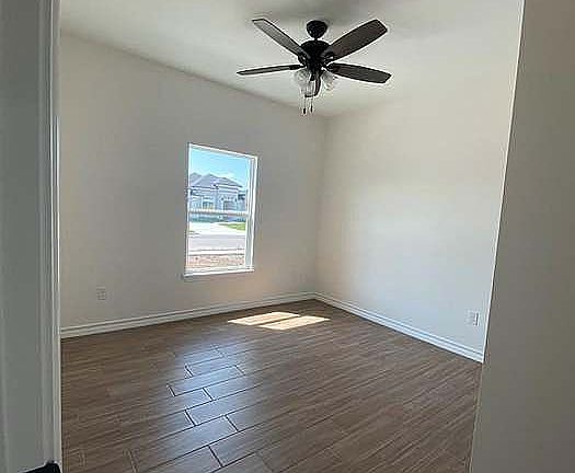 3rd image of 371 Tamarindo