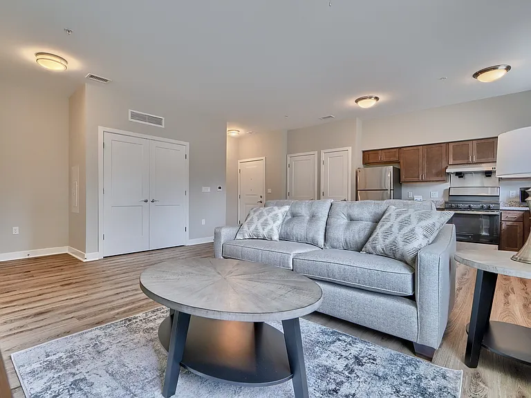 Foundry Square Apartments — Photo 6