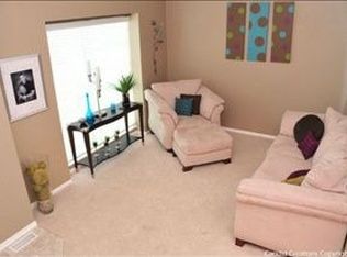 7340 S 182nd St, Omaha, NE 68136