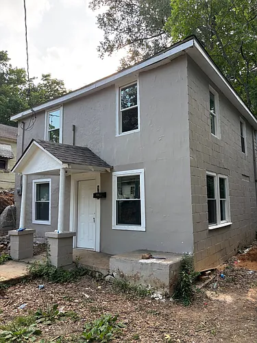 815 Hunter St Photo 1