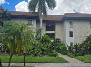 7477 SW 82nd St APT C118, Miami, FL 33143