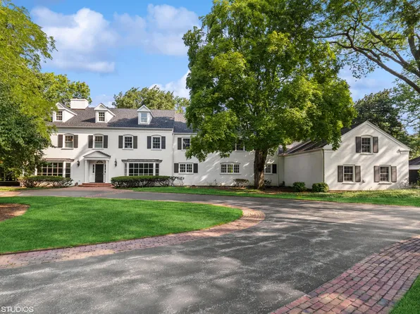 120 W Alden Ln, Lake Forest, IL 60045