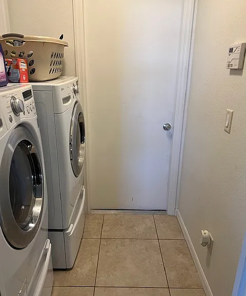 3823 SW 7th Pl — Photo 10