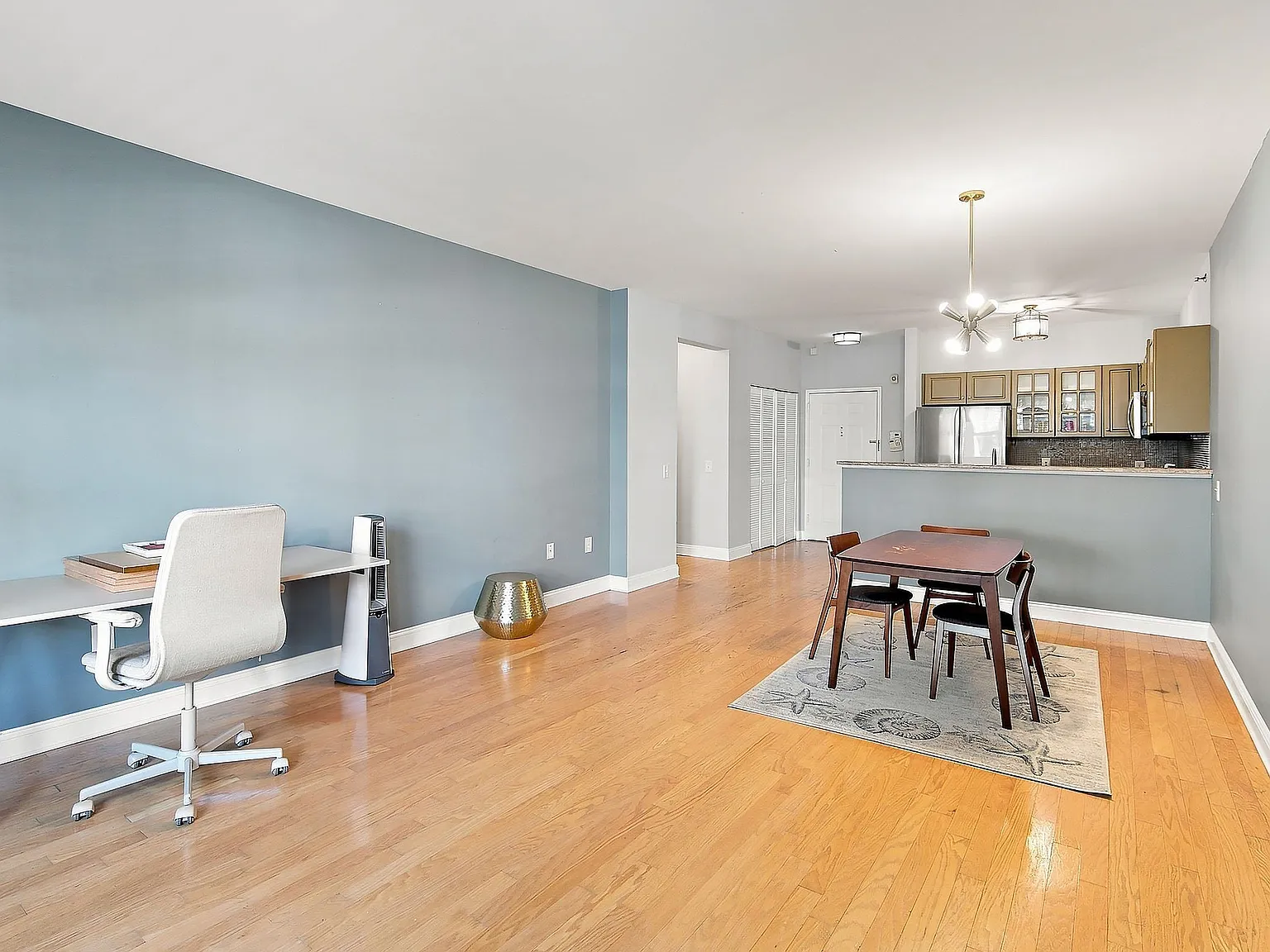 30 Constitution Way — Photo 3