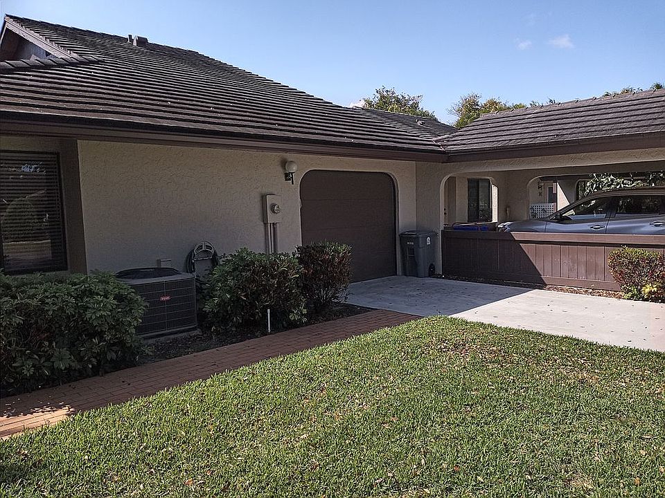 1st image of 10083 Laurelwood Pl