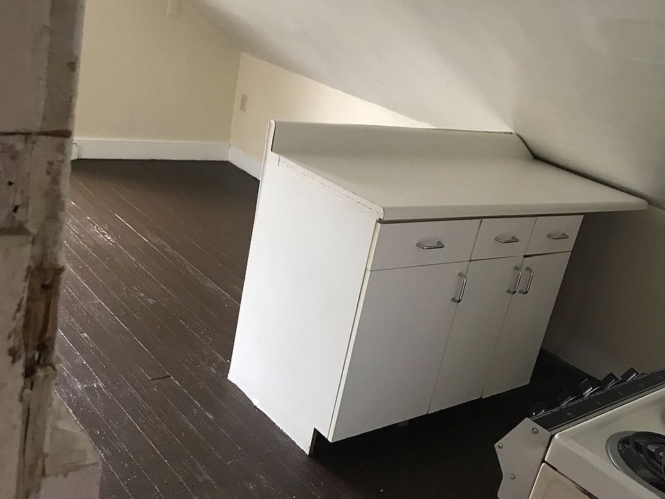 1st image of 339 N Loudoun St #4