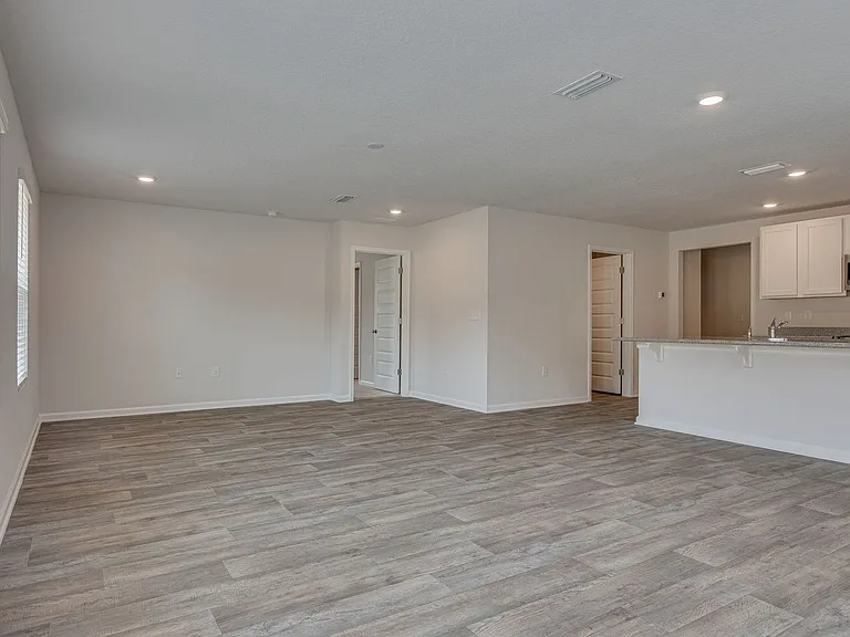 5797 Guinevere Ln — Photo 8