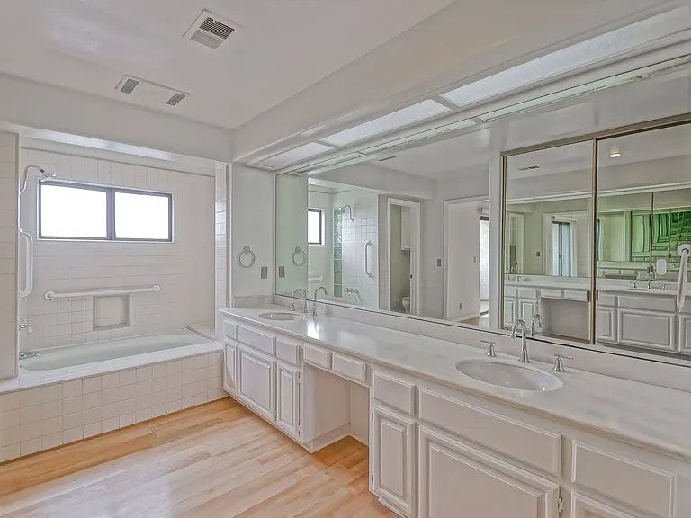 23 Coronado Ct — Photo 41