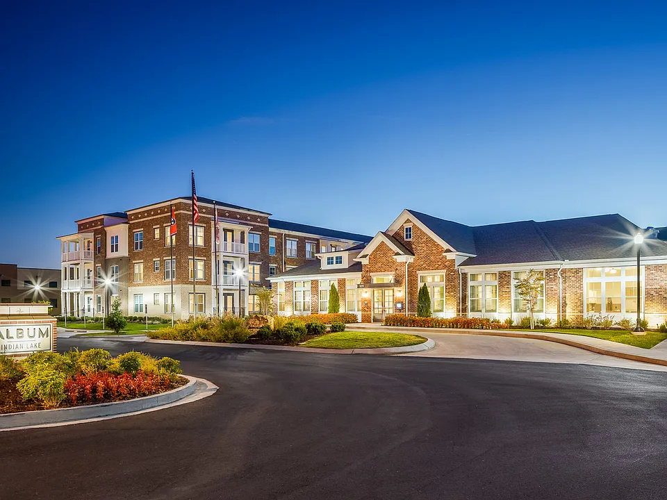 Album Indian Lake- 55+ Active Adult Apartments
