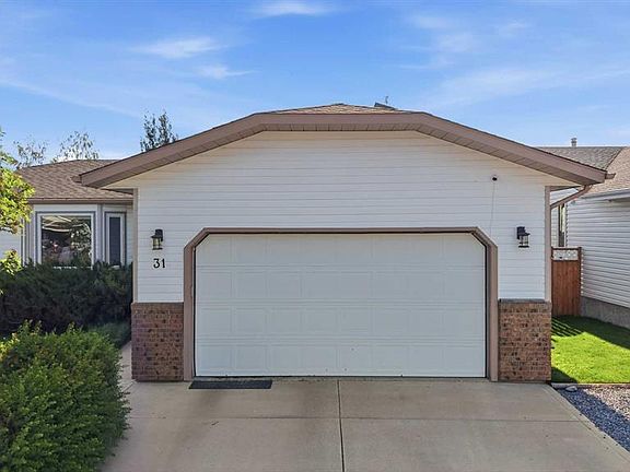 2nd image of 31 S Palmer Close