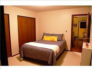 4th image of 3254 Granger Ave E APT G4