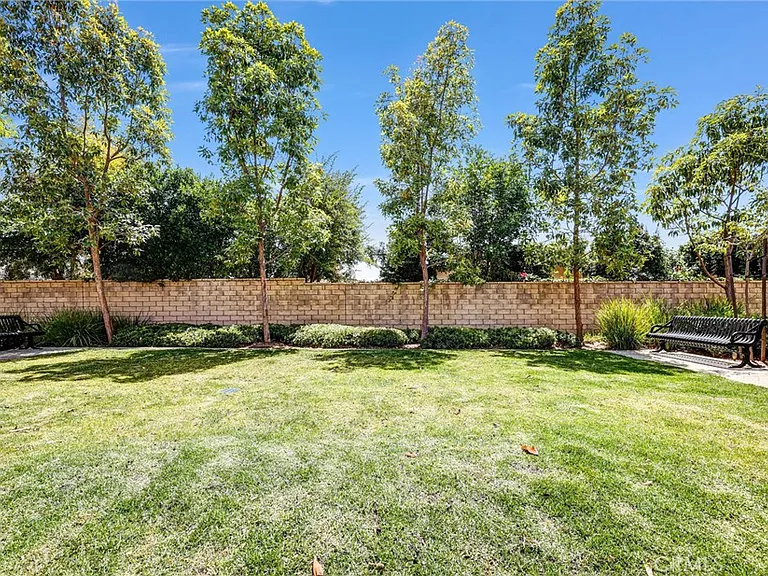 16772 Henry Way — Photo 31