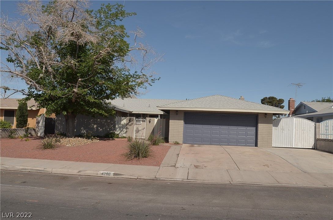 4200 Annie Oakley Dr, Paradise Town, NV 89121 | Zillow