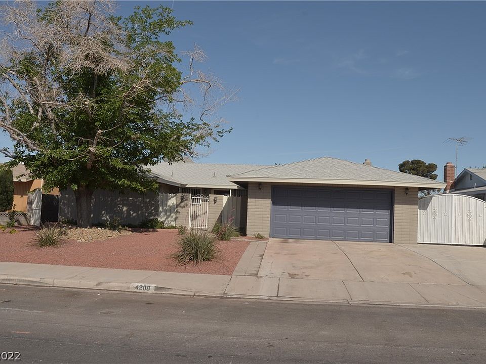 4200 Annie Oakley Dr, Paradise Town, NV 89121 | Zillow
