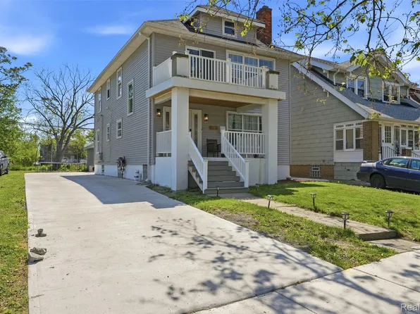 12186 Cloverlawn St, Detroit, MI 48204