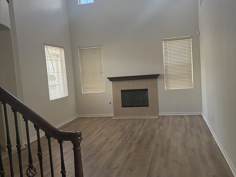 36305 Clearwater Ct — Photo 8