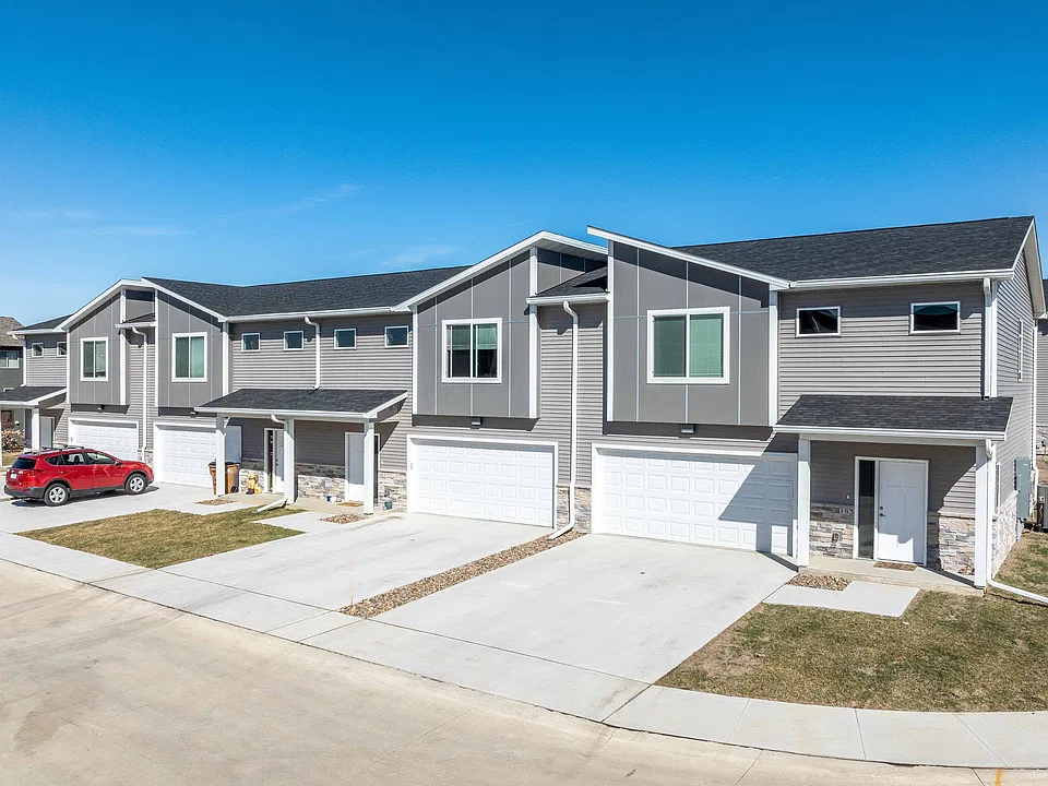 James Point Luxury Townhomes