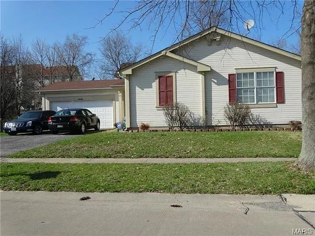 14448 Ocean Side Dr photo 1