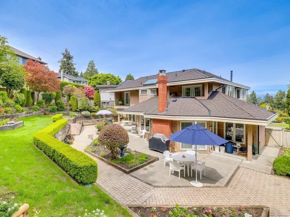 4704 Stahaken Pl, Tsawwassen, BC V4M 4B3