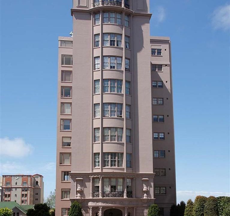 1st image of 1960 Broadway St #3