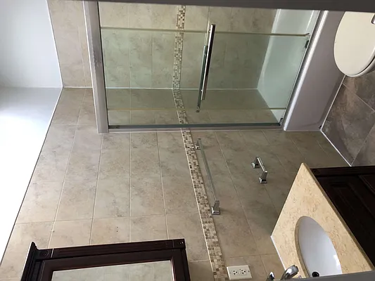 Rented by Nooklyn NYC LLC | media 18