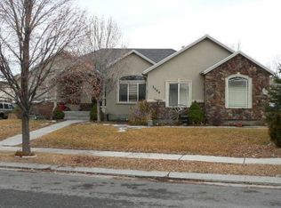 3088 E Peregrine Cir, Eagle Mountain, UT 84005