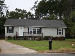 1472 Knollwood Dr, Burlington, NC 27217