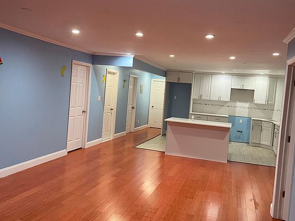 3rd image of 230-08 Linden Blvd #1