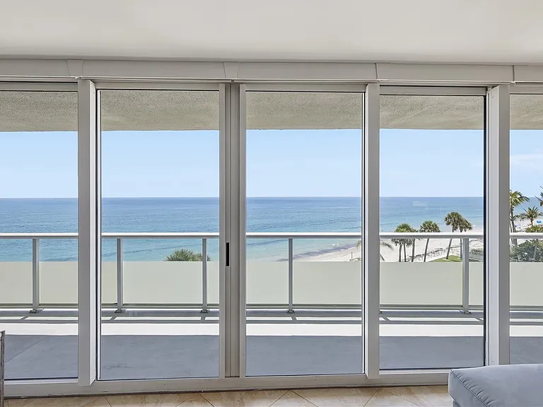 3554 Ocean Drive 703S #504N — Photo 8