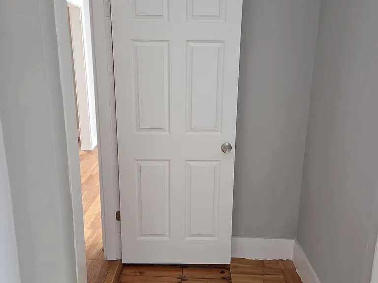 642 Moody St — Photo 10