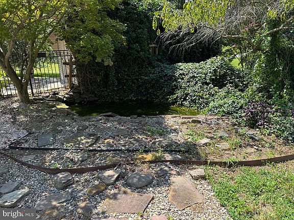 3rd image of 39620 Ellen Ct