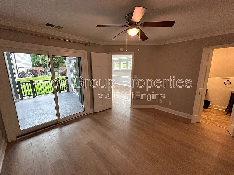 18837 Vineyard Point Ln — Photo 18