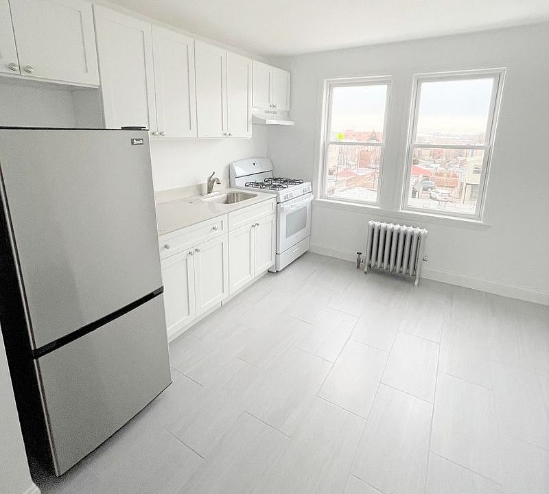 1st image of 33-14 21st Ave #2F