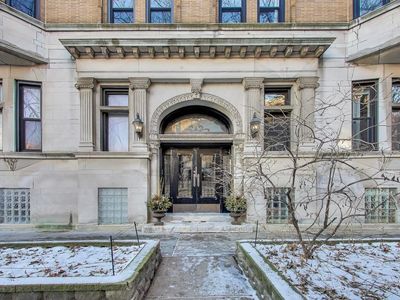 613 W Barry Ave APT 4W, Chicago, IL, 60657