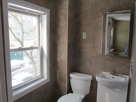 Rented by Windsor Homes Realty Corp | media 12