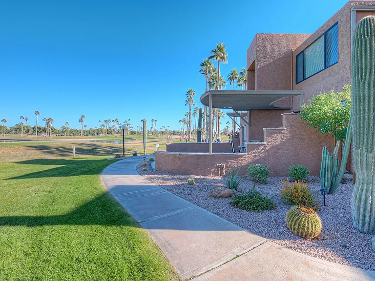 N Scottsdale Rd — Photo 84