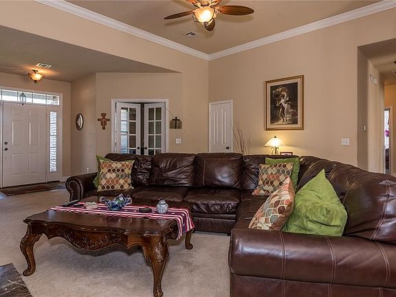 2nd image of 3705 SW Greyhawk Dr