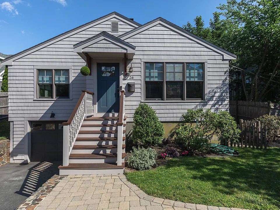 26 Anderson St #REAR HOUSE