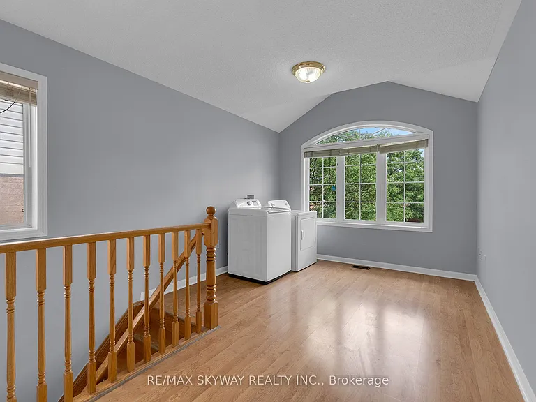 16 Raccoon St — Photo 19