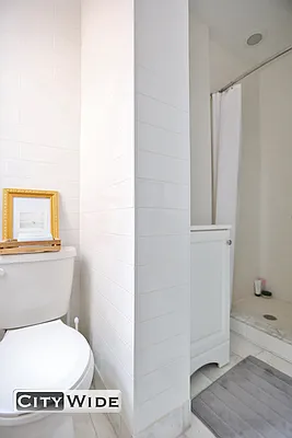 Rented by City Wide Apartments | media 16