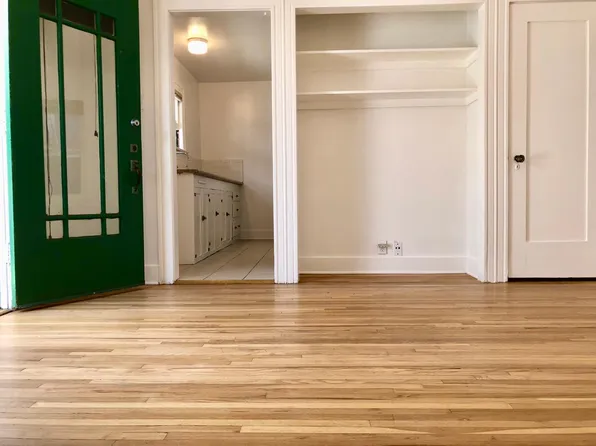 8010 Norton Ave APT 2, West Hollywood, CA 90046