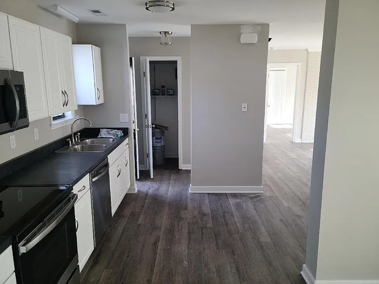 10725 Bethany Ridge Rd — Photo 6