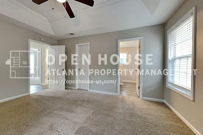 21 Leighs Grove Way — Photo 11