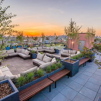 Rented by Nooklyn NYC LLC | media 52