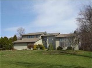 7 Arbor Way, Amherst, MA 01002